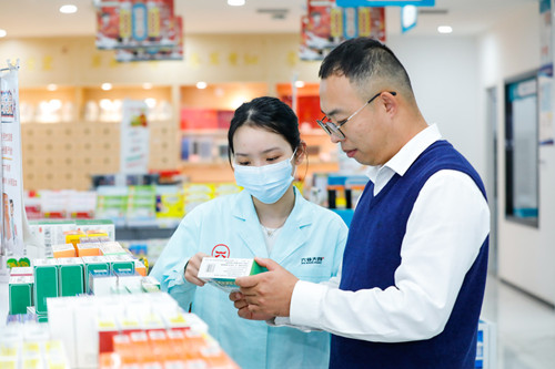 8万家单体药店将淘汰？单体药店：凯发k8一触即发好着呢！